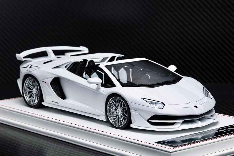 1/18 Lamborghini Aventador SVJ Bianco Asopo Pearl White