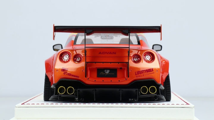 Nissan GTR R-35 Type 2 LBWK (Gloss Yellow/ Red) [Davis & Giovanni] 1/18 scale