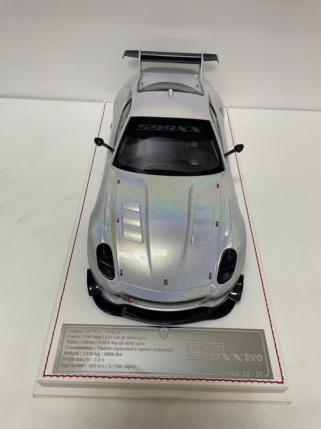 Ferrari 599XX EVO (Fantasy White) [Davis & Giovanni] 1/18 scale