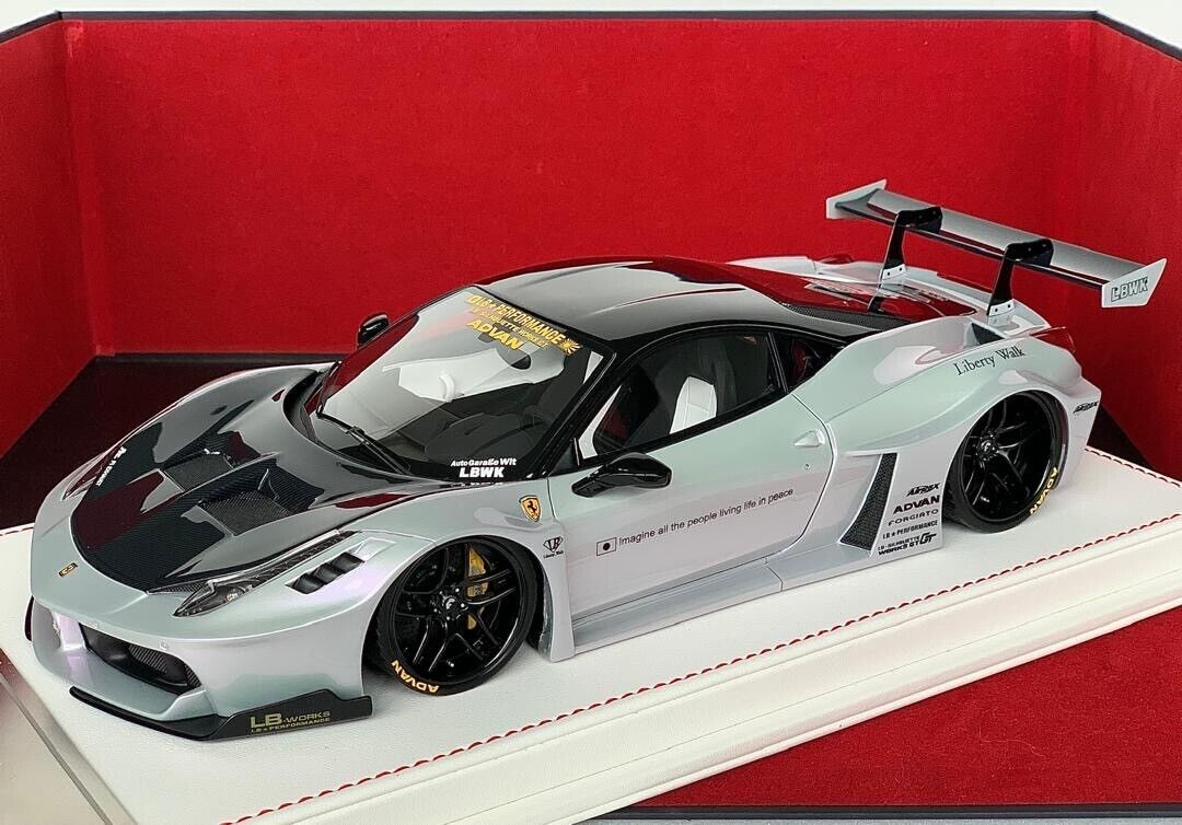 Ferrari 458 GT LBWK (Pearl Silver) [Davis & Giovanni] 1/18 scale