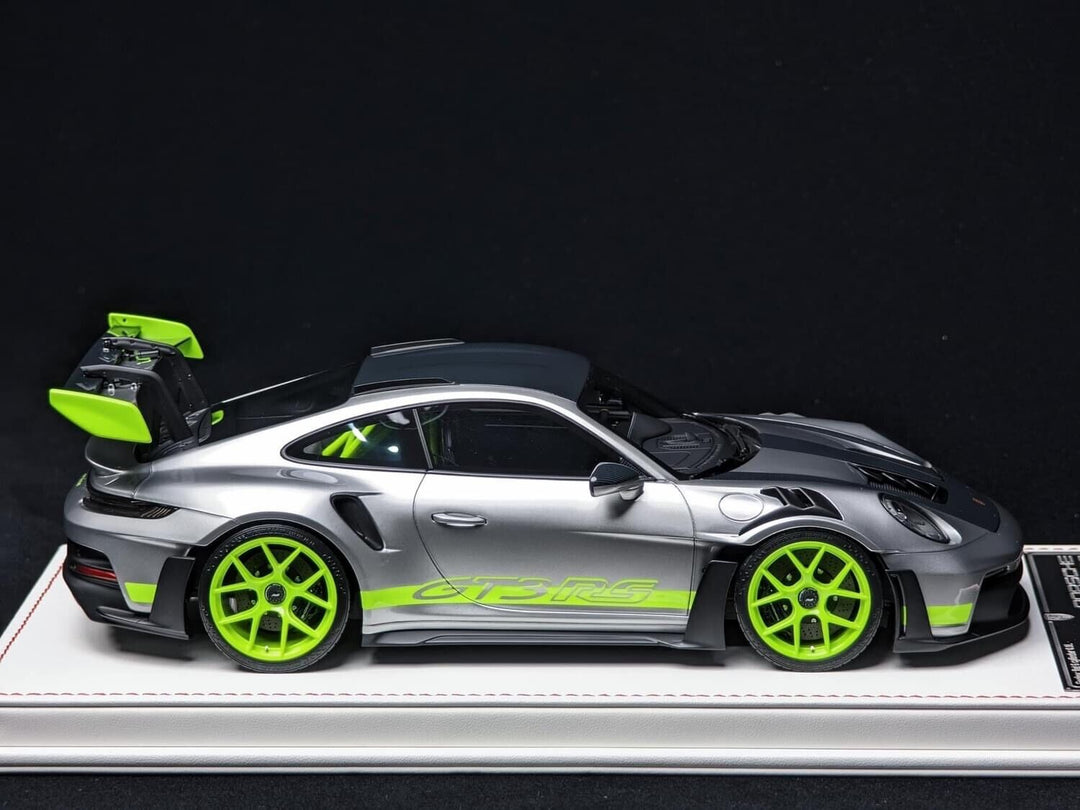 Porsche 911 GT3 RS (Silver/ Neon Green) [Davis & Giovanni] 1/18 scale