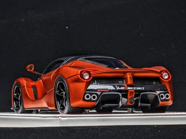 Ferrari LaFerrari (Matt Chrome Orange/ Carbon) [Davis & Giovanni] 1/18 scale
