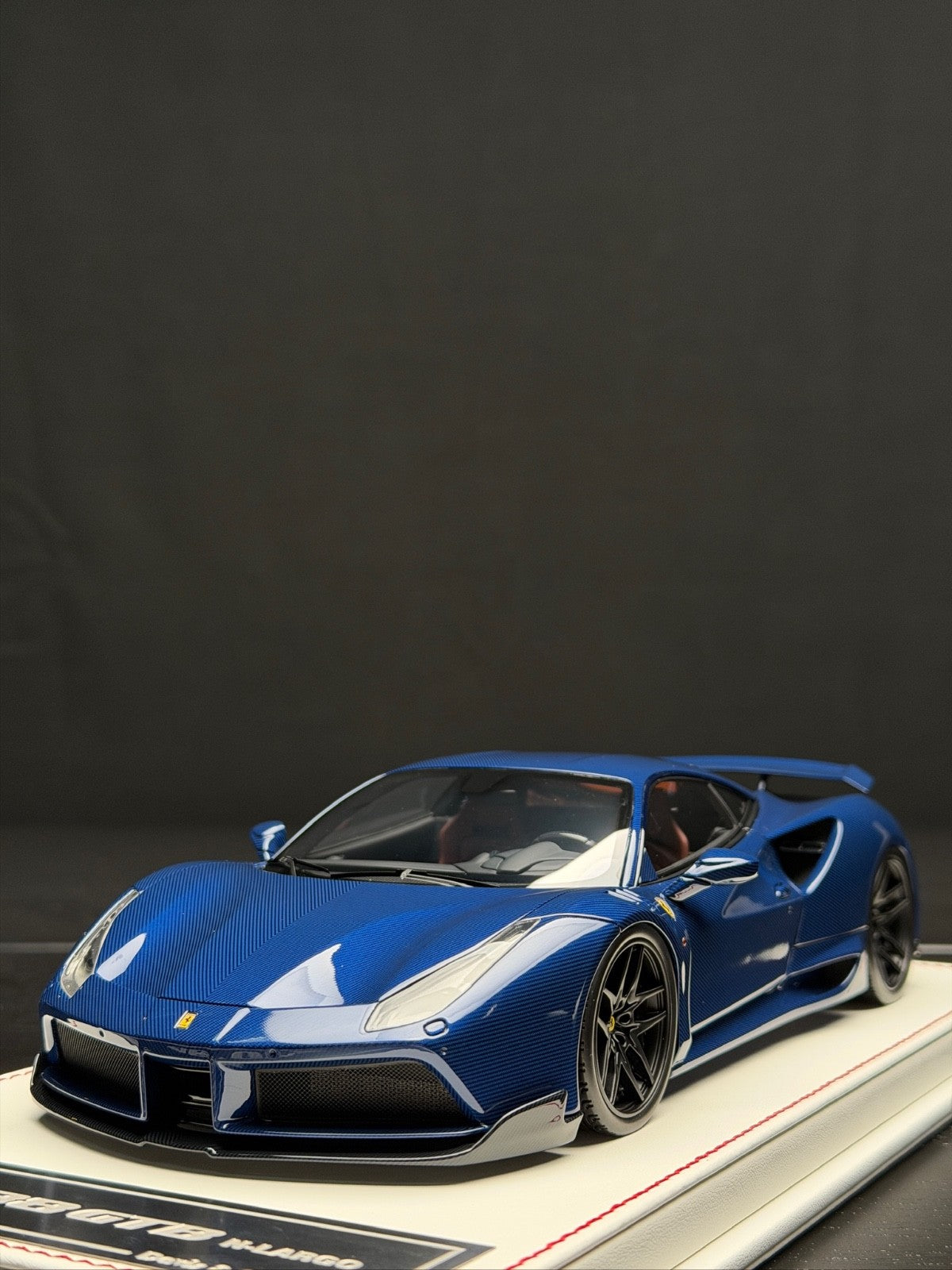 Ferrari – Davis & Giovanni