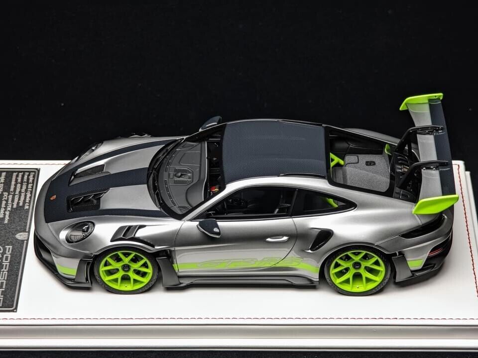 Porsche 911 GT3 RS (Silver/ Neon Green) [Davis & Giovanni] 1/18 scale