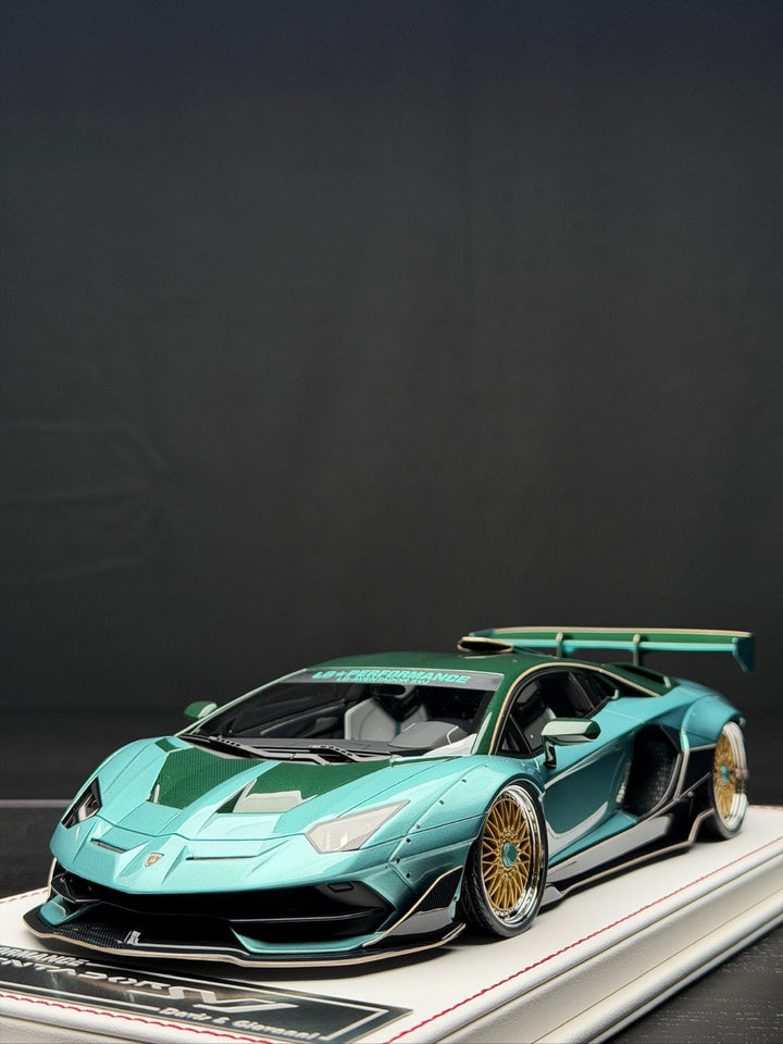 Lamborghini Aventador SVJ LBWK (Blue/Green Carbon) [Davis & Giovanni] 1:18 scale