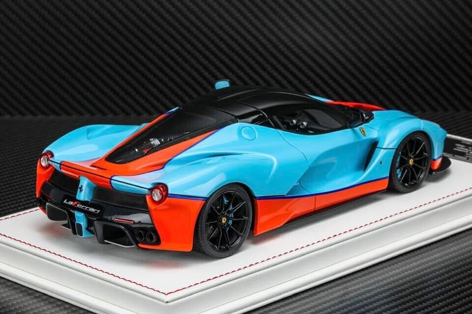 Ferrari LaFerrari (Gulf Livery) [Davis & Giovanni] 1:18 scale