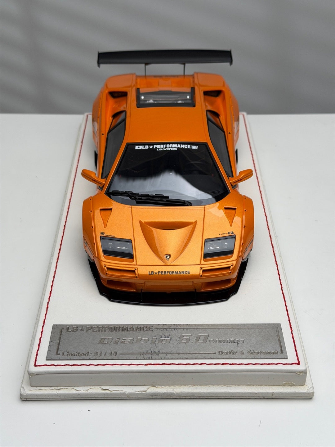 Lamborghini Diablo 6.0 Concept LBWK (Orange) [Davis & Giovanni] 1/18 scale