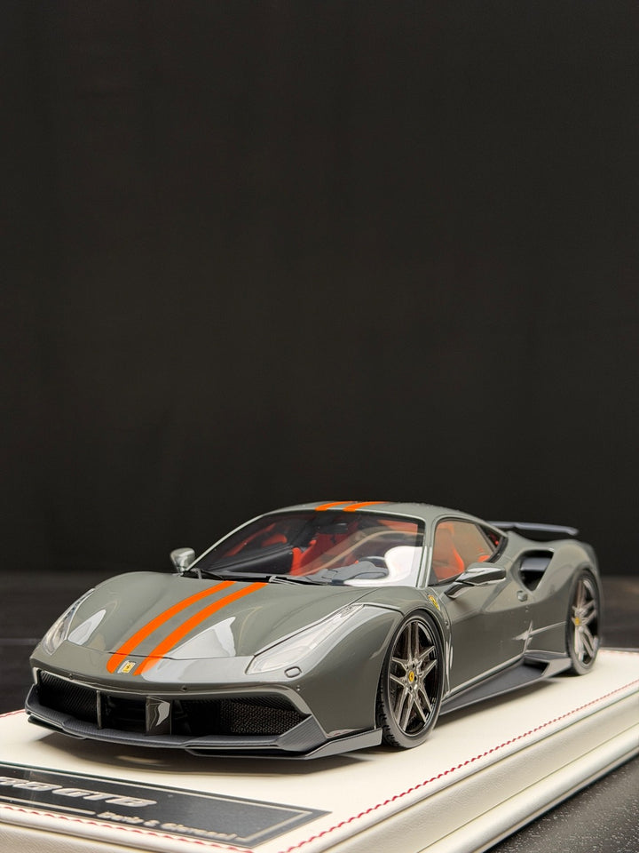 Ferrari 488 GTB NOVITEC (Gray/ Orange Stripes) [Davis & Giovanni] 1/18 scale