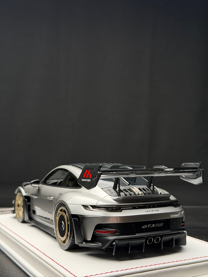Porsche 911 GT3 RS MR (Silver) [Davis & Giovanni] 1:18 scale