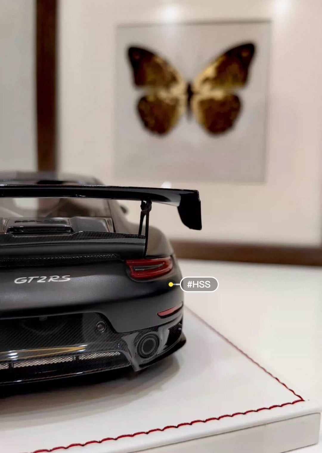 Porsche 911 GT2RS MR (Matt Black) [Davis & Giovanni] 1/18 scale