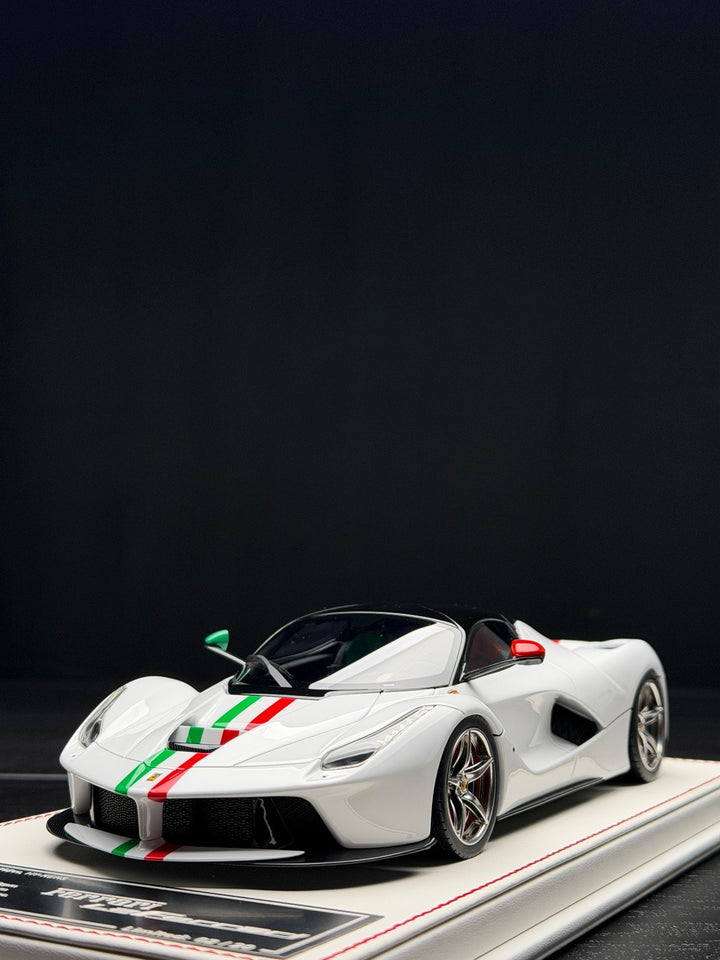 Ferrari LaFerrari (White/ Italy Stripe) [Davis & Giovanni] 1:18 scale