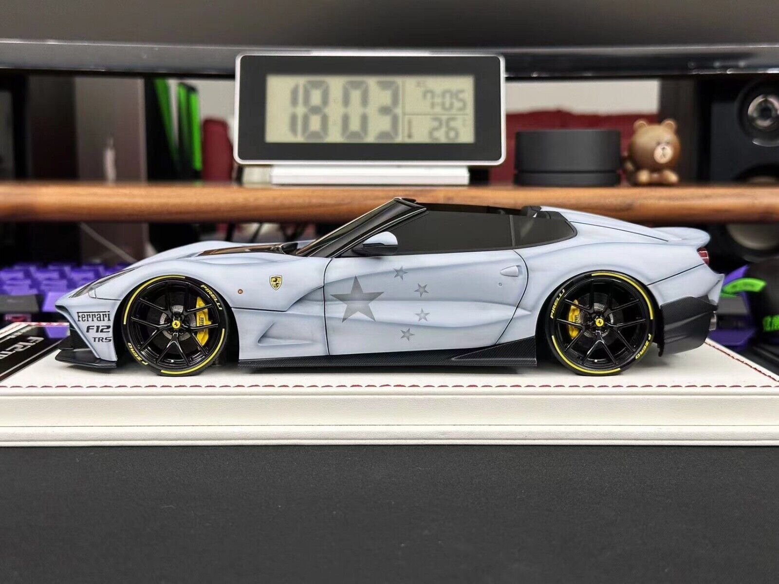 Ferrari F12 TRS (Matt Military Gray) [Davis & Giovanni] 1/18 scale