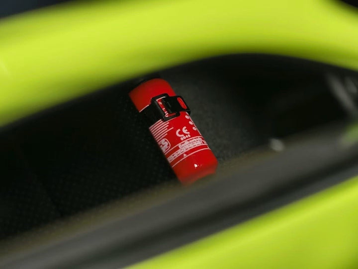 Porsche 911 GT3RS (Neon Yellow) [Davis & Giovanni] 1:18 scale