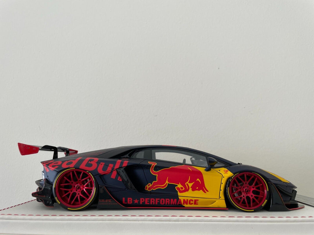 Lamborghini Aventador 2.0 LBWK (Black / RedBull) [Davis & Giovanni] 1/18 scale