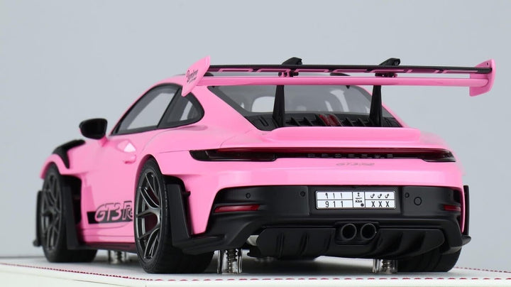 Porsche 911 GT3RS (Gloss Pink) [Davis & Giovanni] 1/18 scale