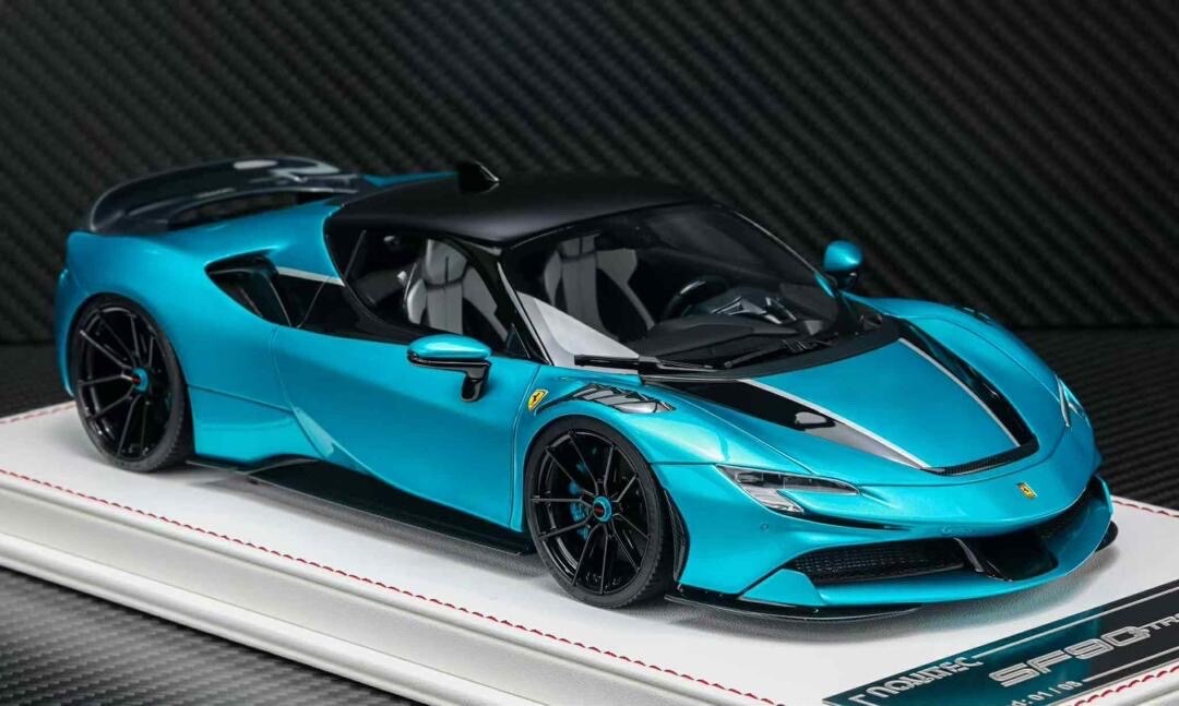Ferrari SF90 Stradale NOVITEC (Metallic Blue) [Davis & Giovanni] 1:18 scale