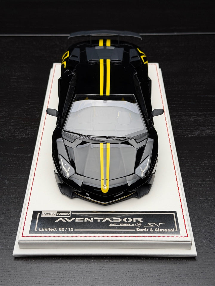 Lamborghini Aventador LP750-4 SV NOVITEC (Black) [Davis & Giovanni] 1:18 scale