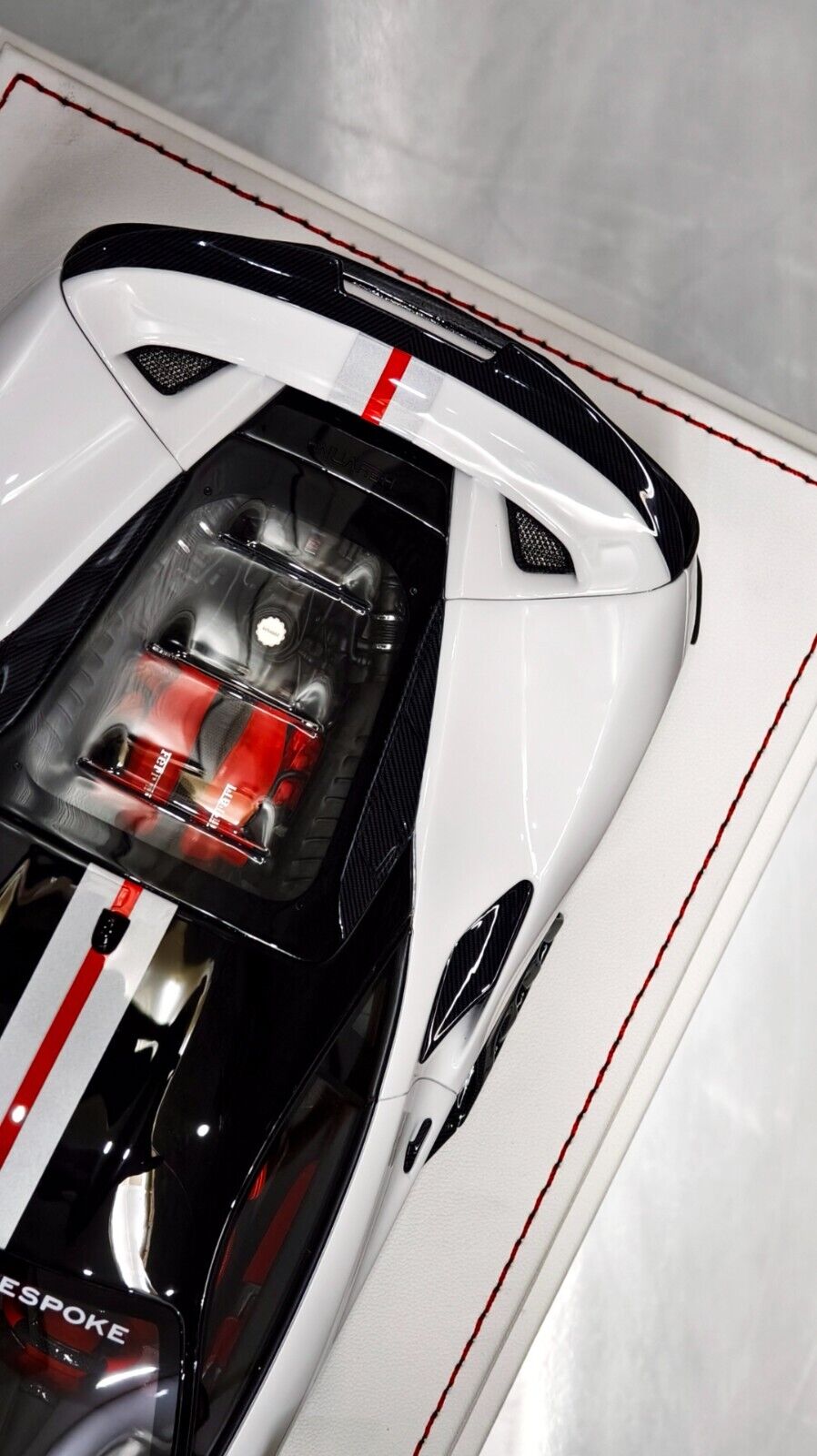 Ferrari F8 Tributo KEYVANY (White w/ Red Stripe) [Davis & Giovanni] 1:18 scale
