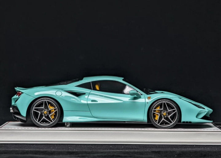 Ferrari F8 Tributo (Tiffany Blue) [Davis & Giovanni] 1/18 scale