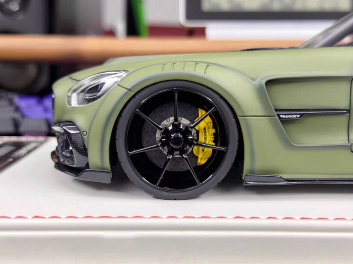 Mercedes-Benz AMG-GT Mansory (Matt Military Green) [Davis & Giovanni] 1/18 scale