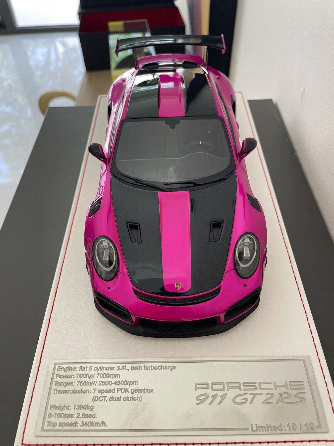 Porsche 911 GT2RS (Metallic Pink/ Black) [Davis & Giovanni] 1/18 scale