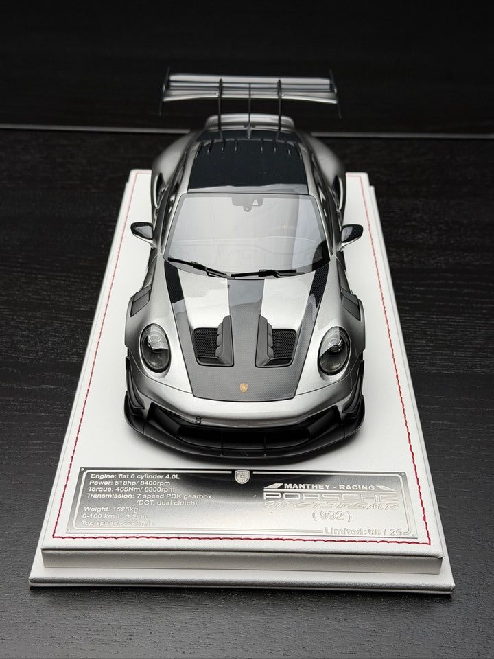 Porsche 911 GT3 RS MR (Silver) [Davis & Giovanni] 1:18 scale
