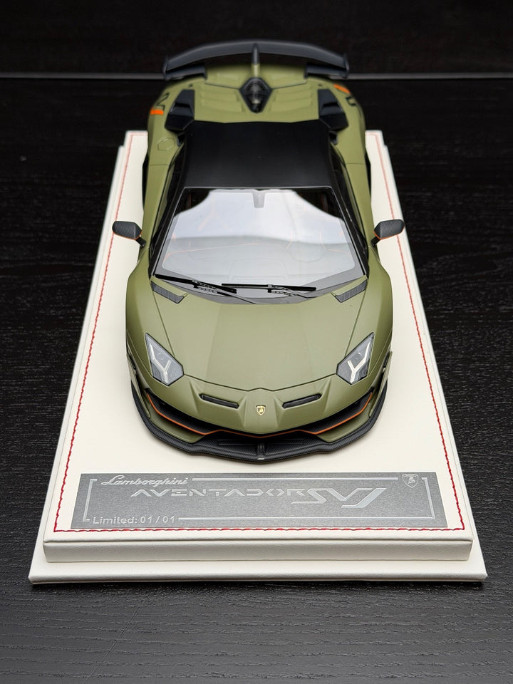 Lamborghini Aventador SVJ (Matte Green) [Davis & Giovanni] 1:18 scale 1 OF 1