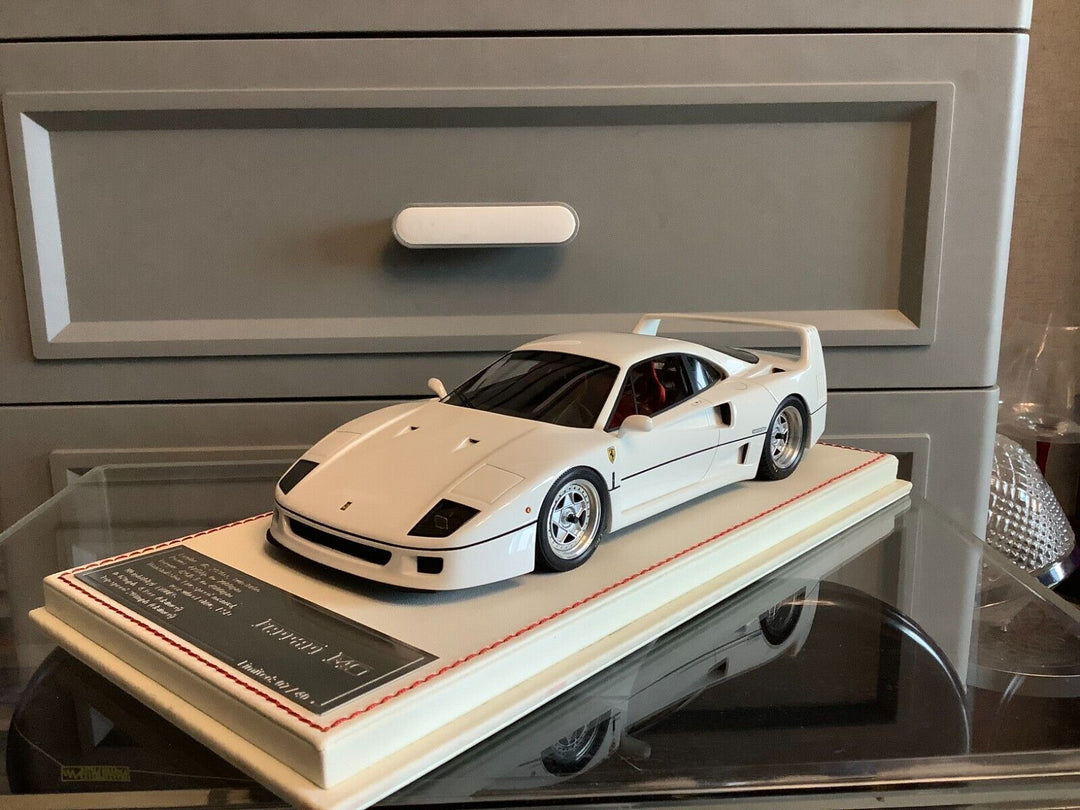 Ferrari F40 (White) [Davis & Giovanni] 1/18 scale