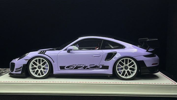 Porsche 911 GT2RS MR (Light Purple) [Davis & Giovanni] 1/18 scale - 1 OF 1
