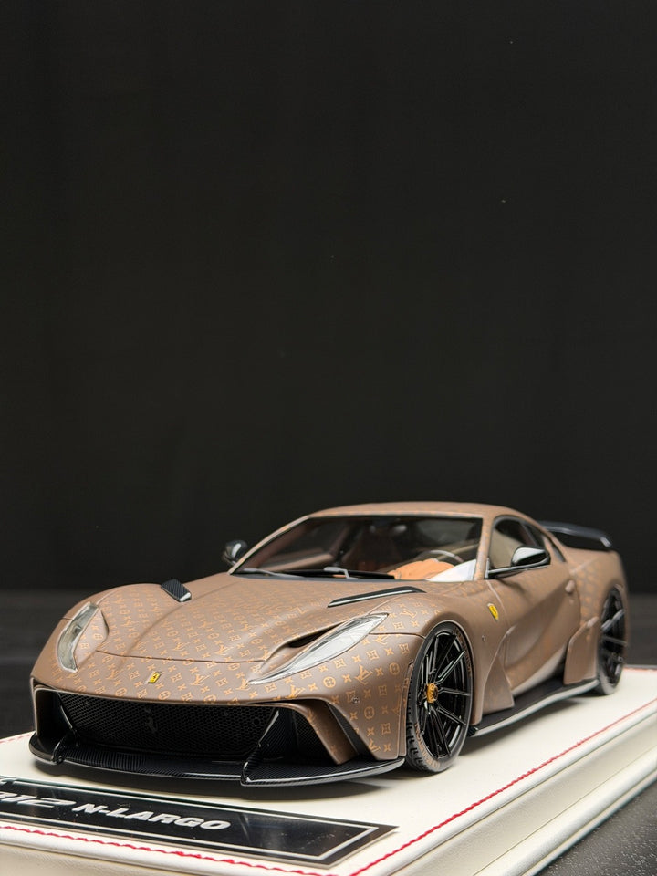 Ferrari 812 N-LARGO NOVITEC (LV Monogram) [Davis & Giovanni] 1:18 scale