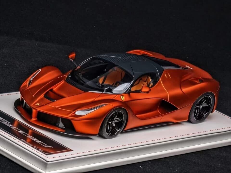 Ferrari LaFerrari (Matt Chrome Orange/ Carbon) [Davis & Giovanni] 1/18 scale