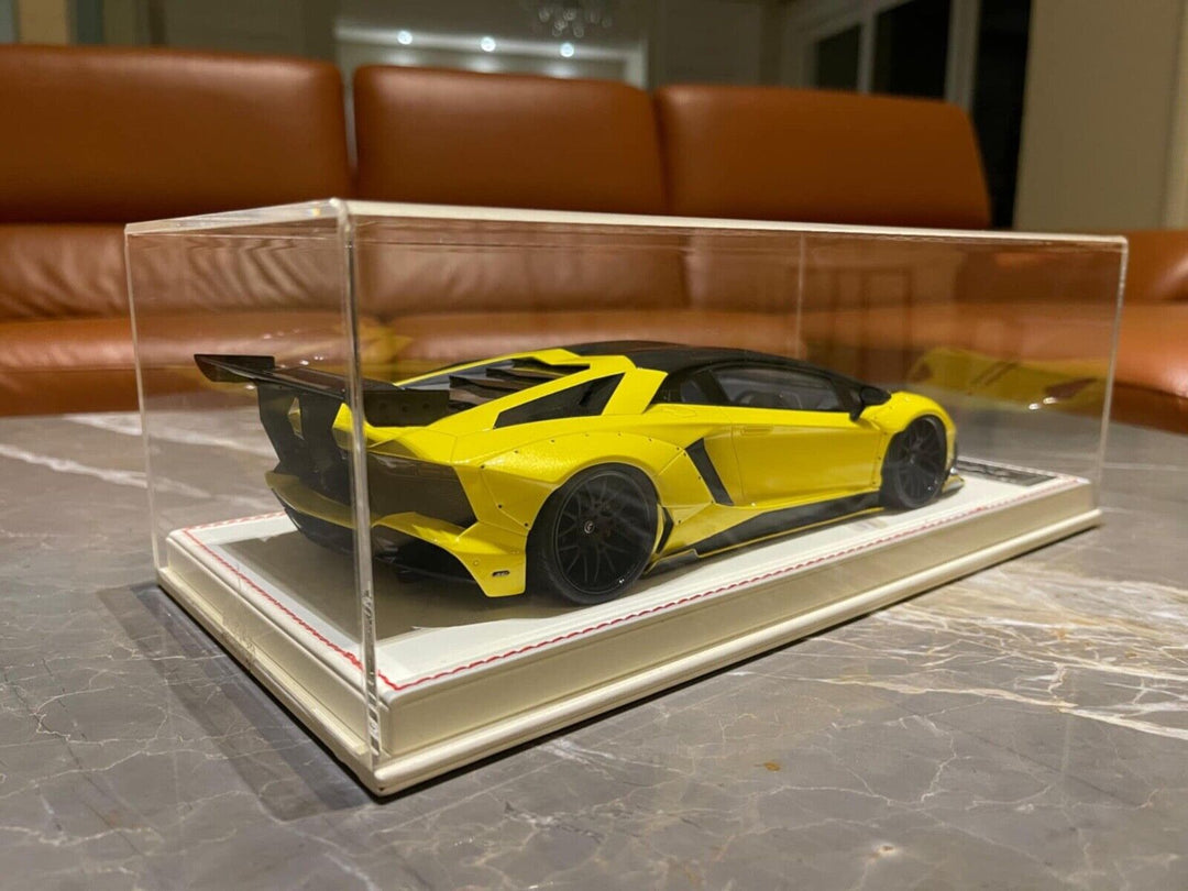 Lamborghini Aventador LP720-4 LBWK (Yellow) [Davis & Giovanni] 1:18 scale