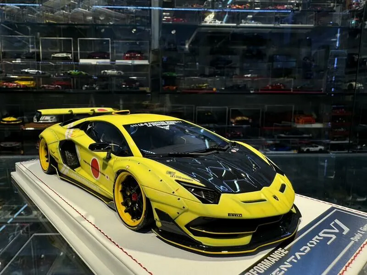 Lamborghini Aventador SVJ LBWK (Matt Yellow ZF) [Davis & Giovanni] 1/18 scale