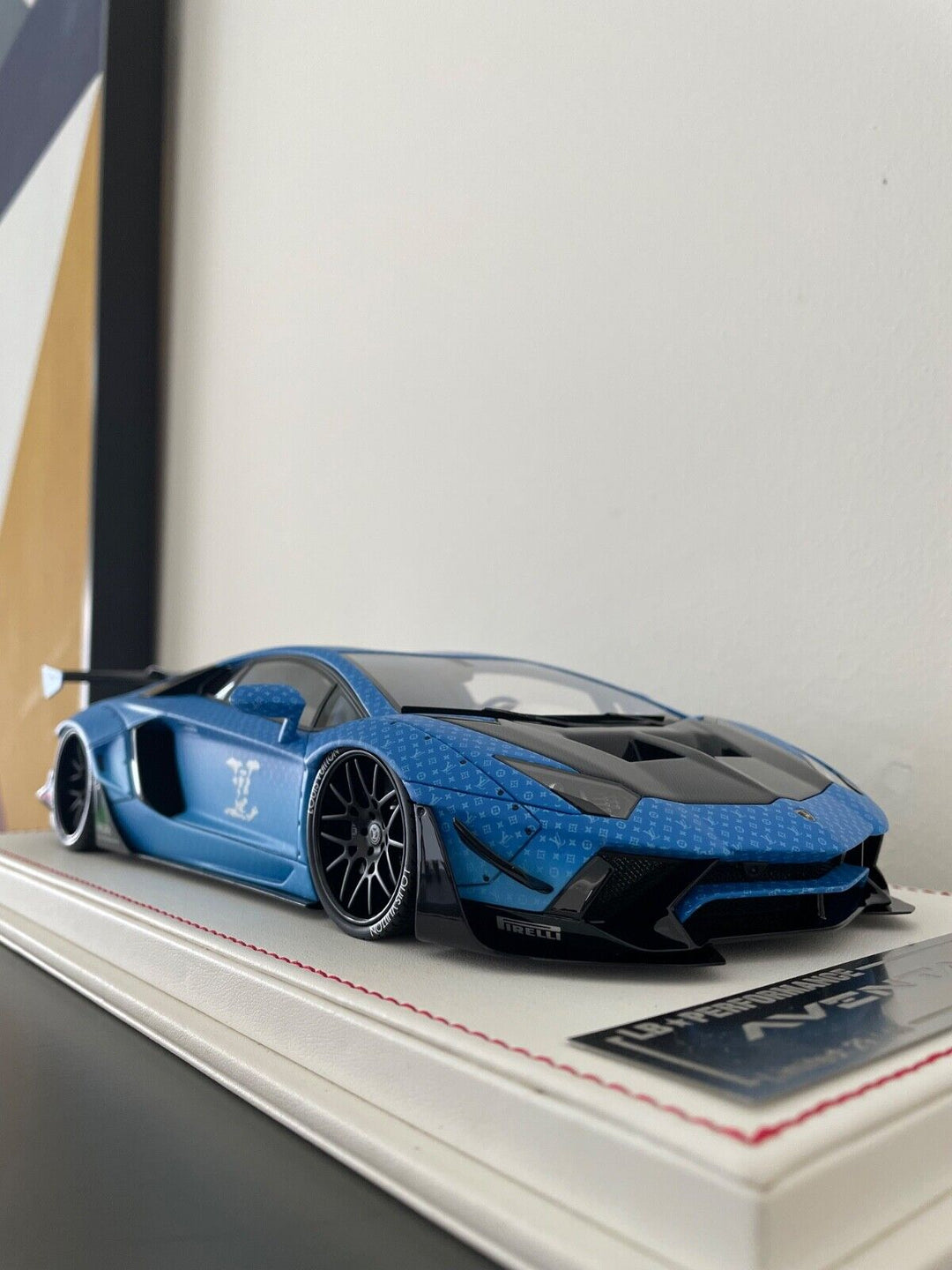 Lamborghini Aventador 2.0 LBWK (Blue LV Monogram) [Davis & Giovanni] 1/18 scale