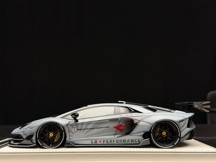 Lamborghini Aventador SVJ LBWK (Zero Fighter) [Davis & Giovanni] 1:18 scale