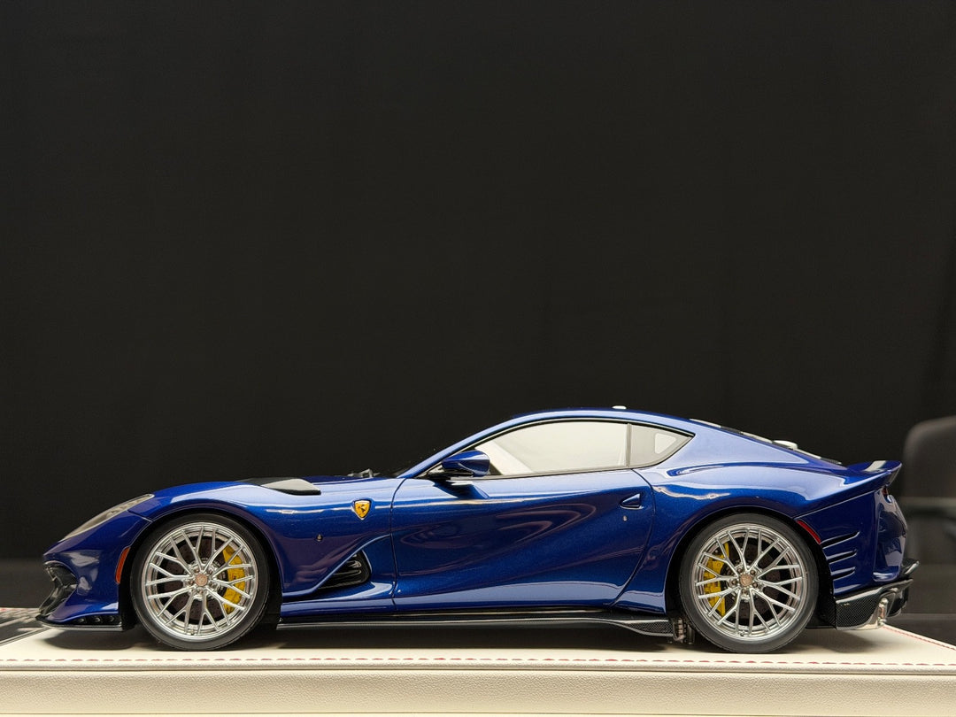 Ferrari 812 Competizione (Blue/ Silver Stripe) [Davis & Giovanni] 1:18 scale