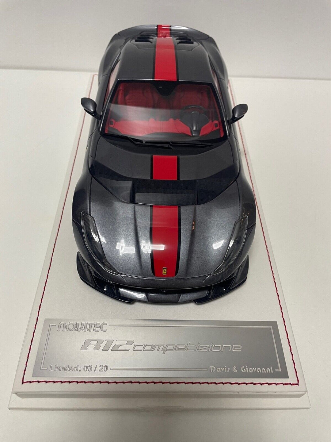 Ferrari 812 Competizione NOVITEC (Silver) [Davis & Giovanni] 1/18 scale