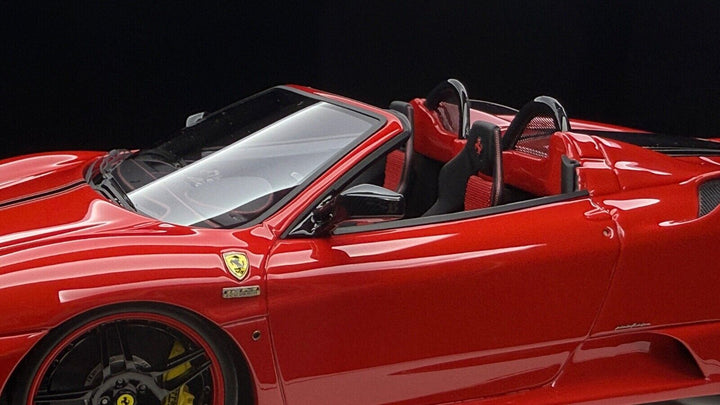 Ferrari 16M Scuderia Spider NOVITEC (Rosso Corsa) [Davis & Giovanni] 1/18 scale