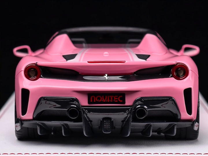 Ferrari 488 Pista Spider NOVITEC (Pink) [Davis & Giovanni] 1:18 scale