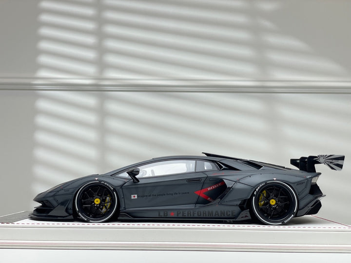 Lamborghini Aventador SVJ LBWK (Gray, Zero Fighter)[Davis & Giovanni] 1:18 scale