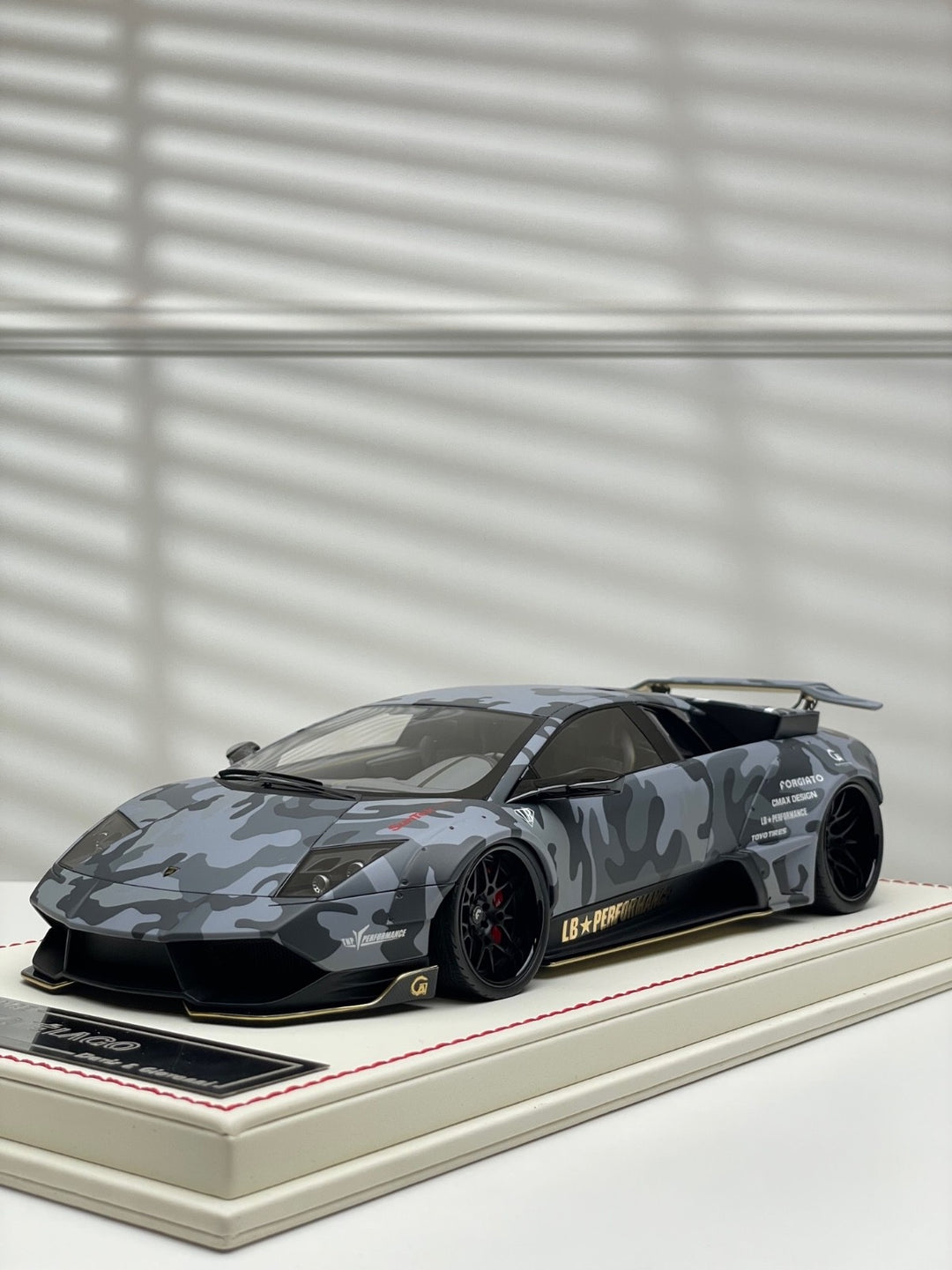 Lamborghini Murcielago LBWK (Matte Dark Gray Camo) [Davis & Giovanni] 1:18 scale