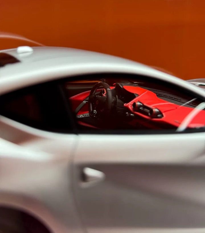 Ferrari 812 Superfast SVR (Silver) [Davis & Giovanni] 1/18 scale