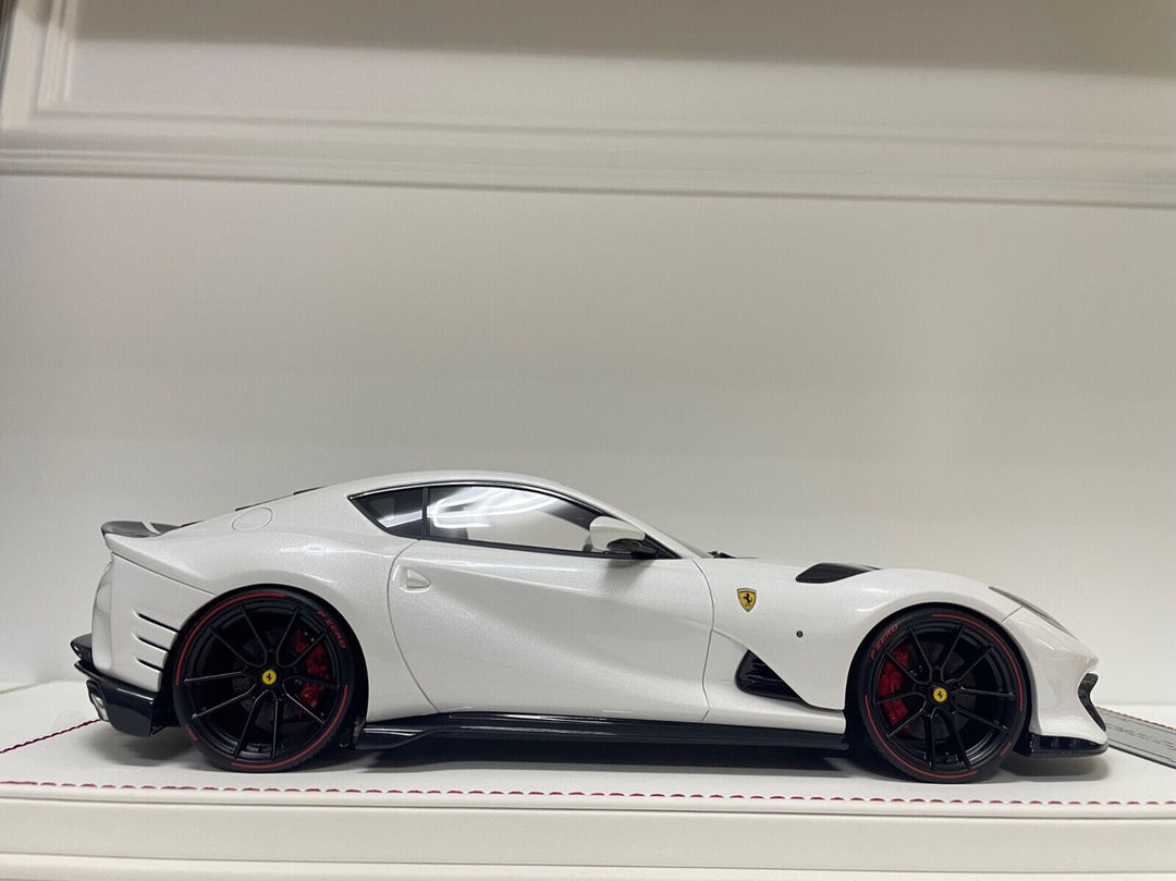 Ferrari 812 Competizione NOVITEC (White) [Davis & Giovanni] 1/18 scale