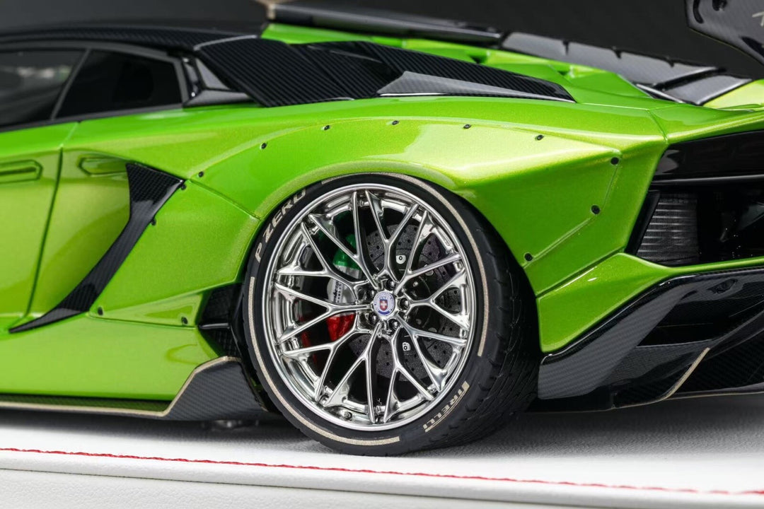 Lamborghini Aventador SVJ LBWK (Metallic Green) [Davis & Giovanni] 1:18 scale