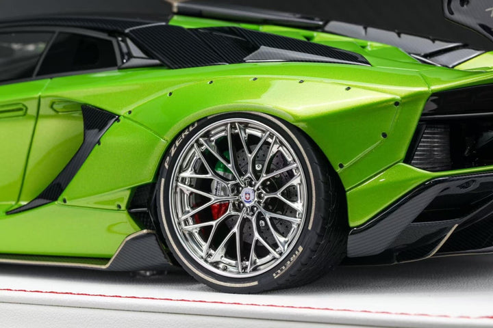 Lamborghini Aventador SVJ LBWK (Metallic Green) [Davis & Giovanni] 1:18 scale