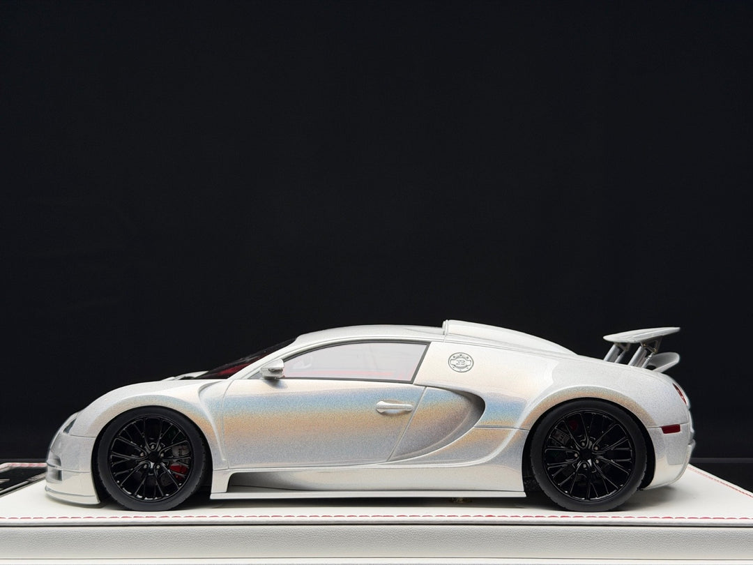 BUGATTl Veyron Mansory "Vincero" (Fantasy White) [Davis & Giovanni] 1:18 scale