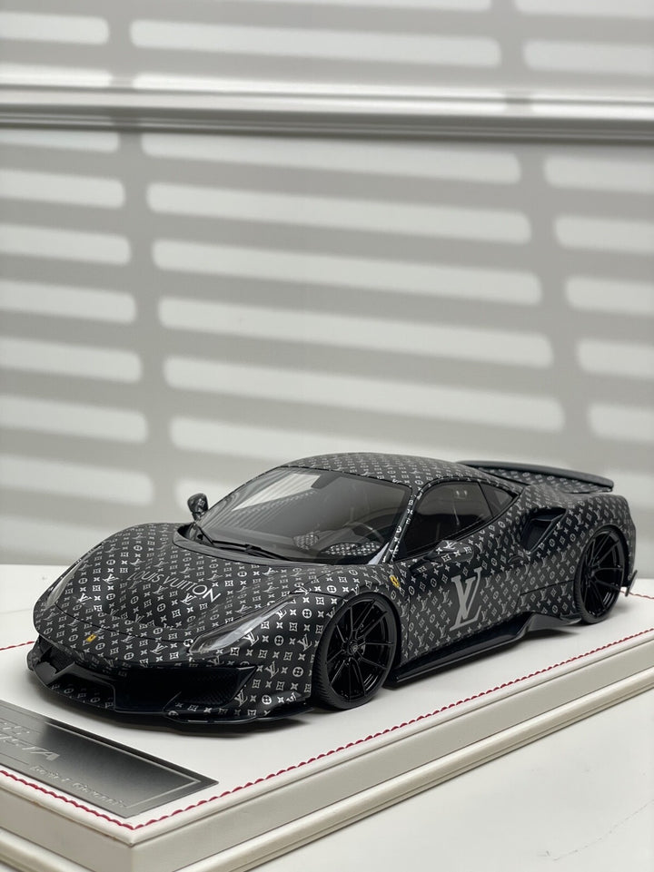 Ferrari 488 Pista (LV Monogram) [Davis & Giovanni] 1/18 scale