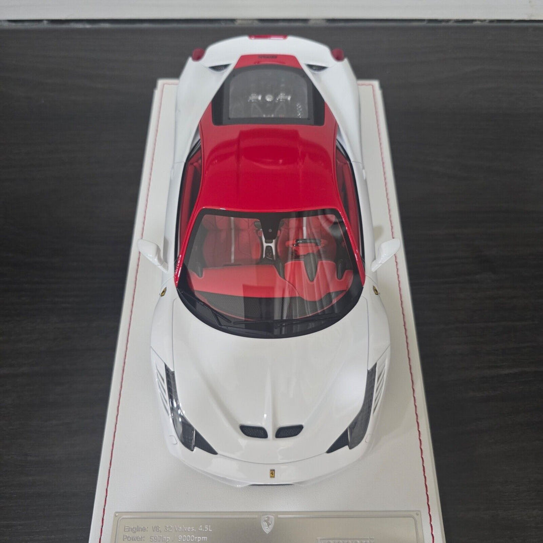 Ferrari 458 Speciale (White/ Red) [Davis & Giovanni] 1:18 scale