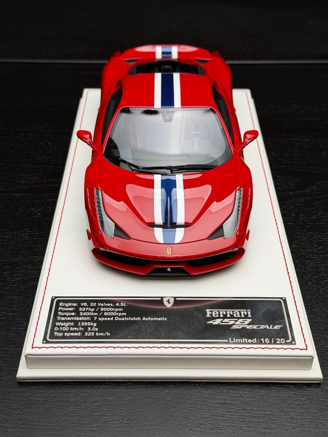Ferrari 458 Speciale (Rosso Corsa, White/ Blue) [Davis & Giovanni] 1:18 scale
