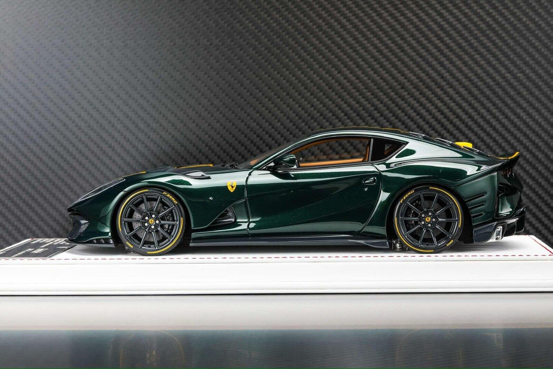 Ferrari 812 Competizione (Metallic Green/yellow ) [Davis & Giovanni] 1:18 scale